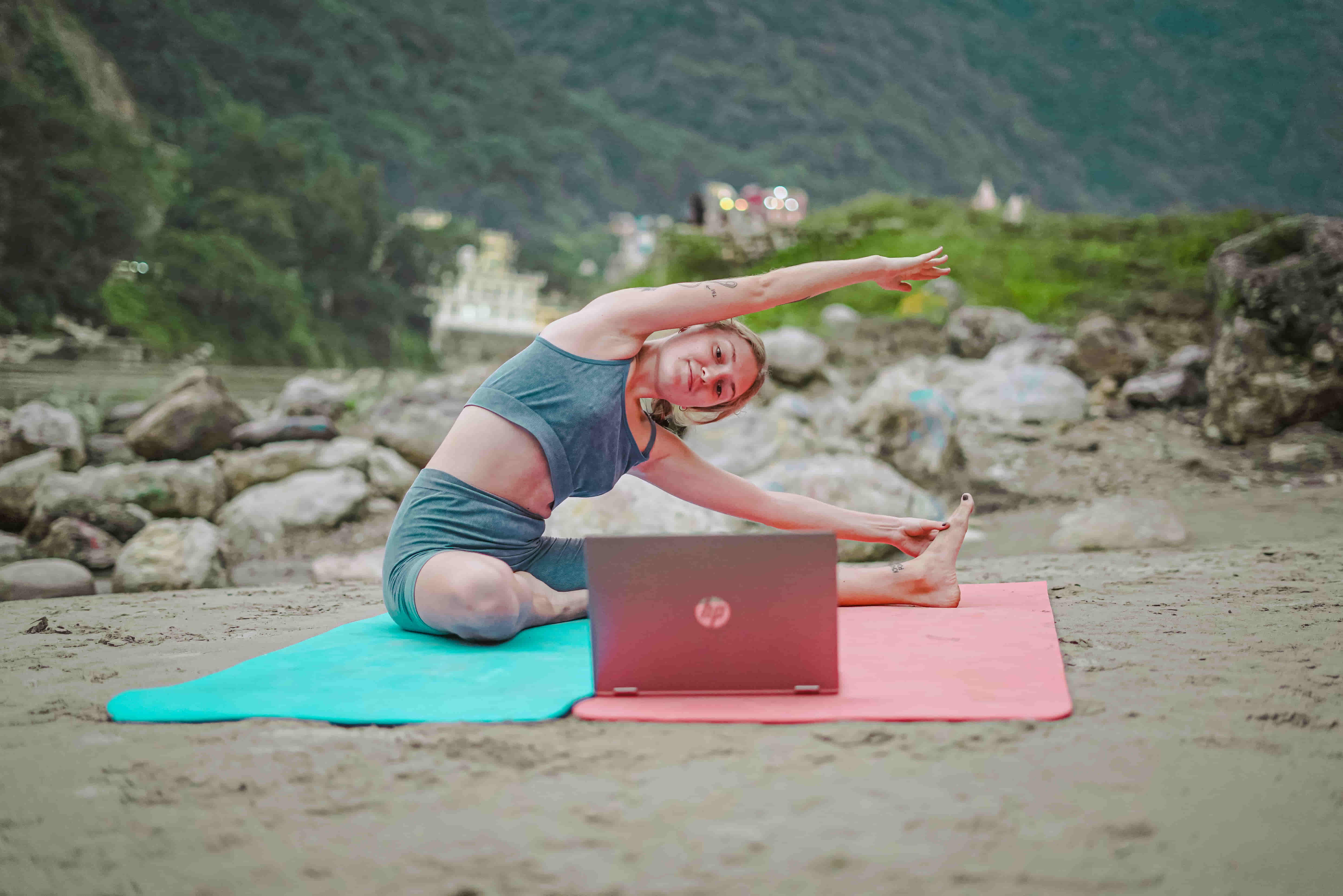 Online Yoga Ttc